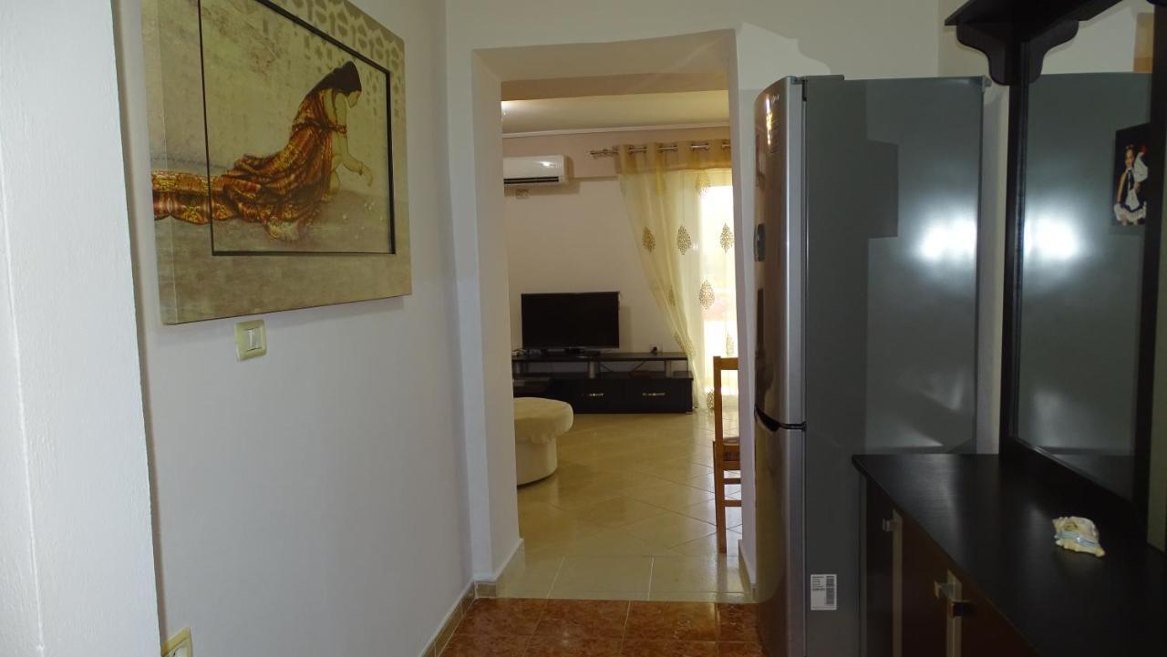 Cozy Central Apartment Ксамил Екстериор снимка