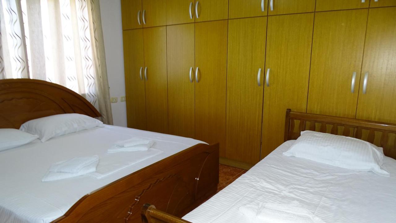 Cozy Central Apartment Ксамил Екстериор снимка