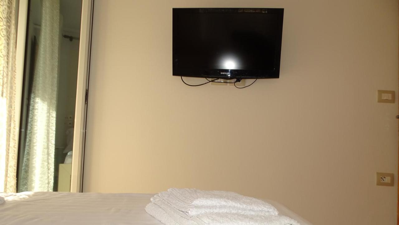 Cozy Central Apartment Ксамил Екстериор снимка